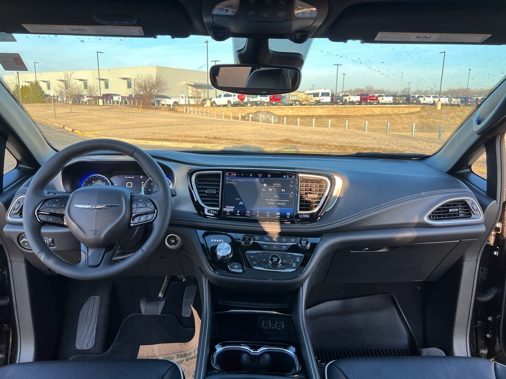 2024 Chrysler Pacifica Limited