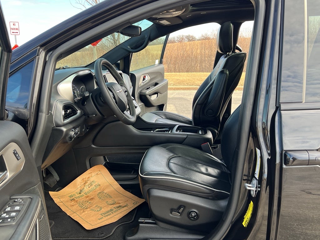 2022 Chrysler Pacifica Limited