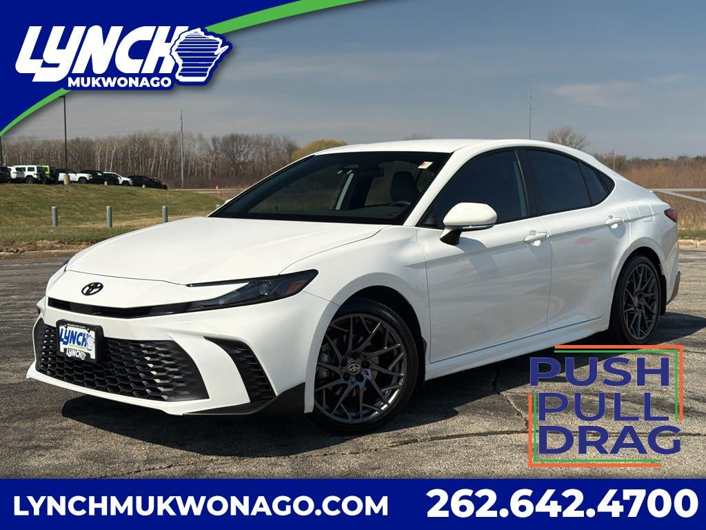 2025 Toyota Camry Hybrid SE