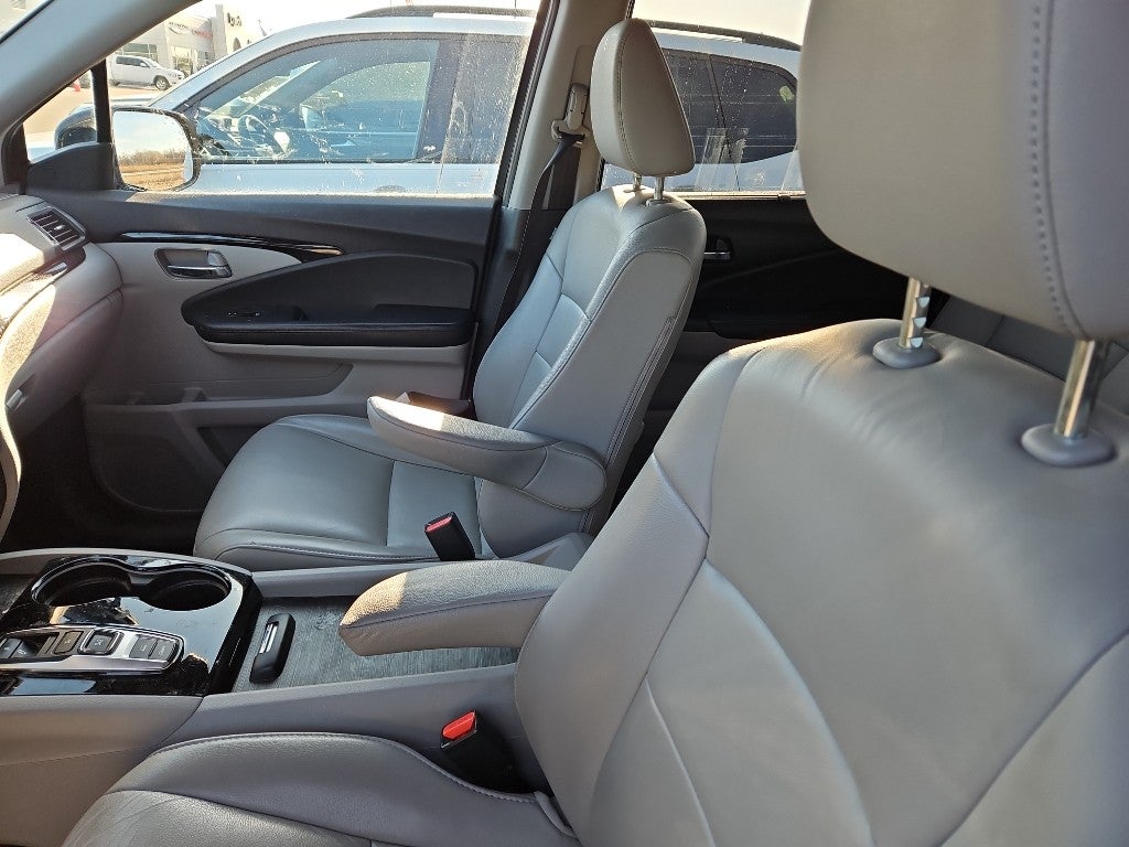 2020 Honda Pilot Touring 7-Passenger