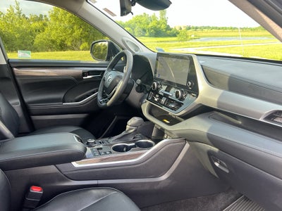 2024 Toyota Highlander Platinum