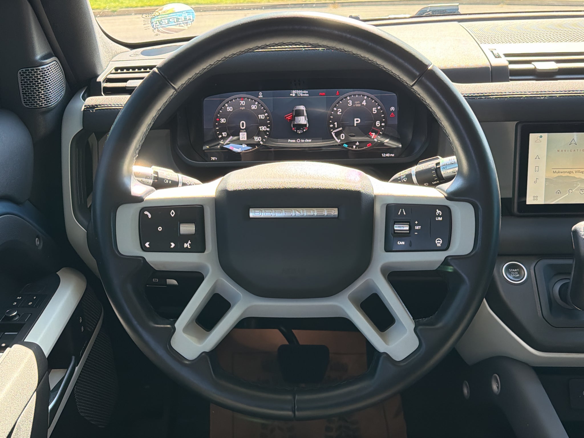 2021 Land Rover Defender 110 SE