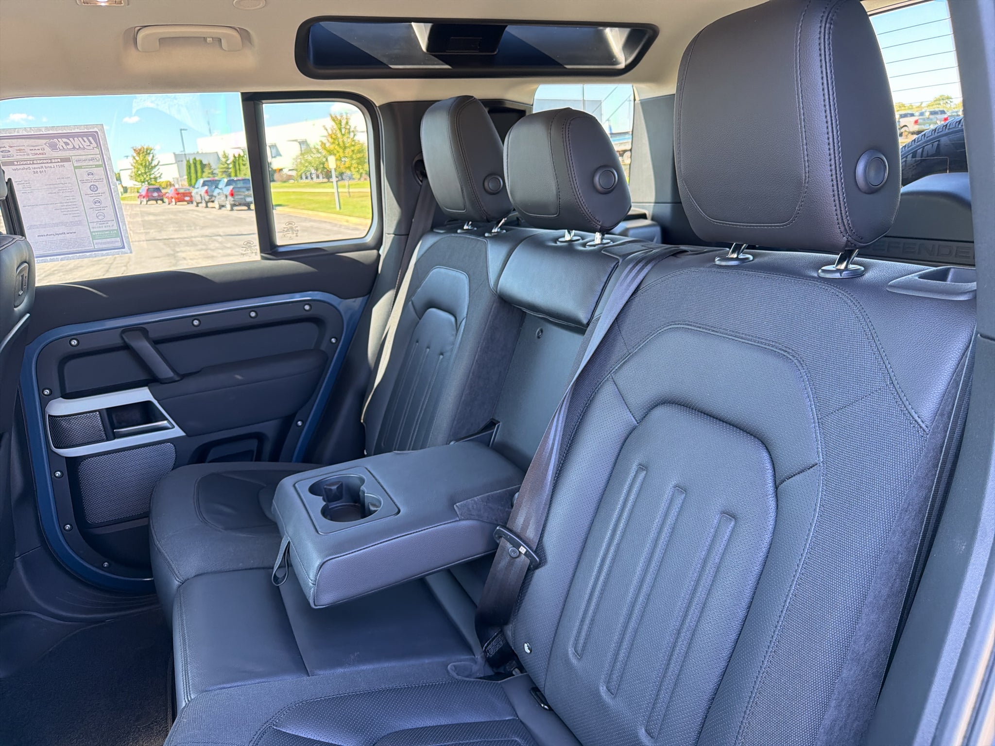 2021 Land Rover Defender 110 SE