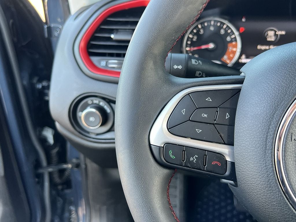 2023 Jeep Renegade Trailhawk