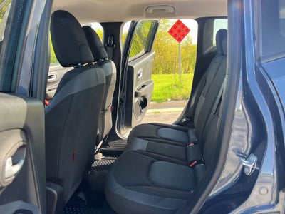 2023 Jeep Renegade Trailhawk