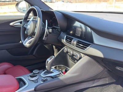 2024 Alfa Romeo Giulia Veloce