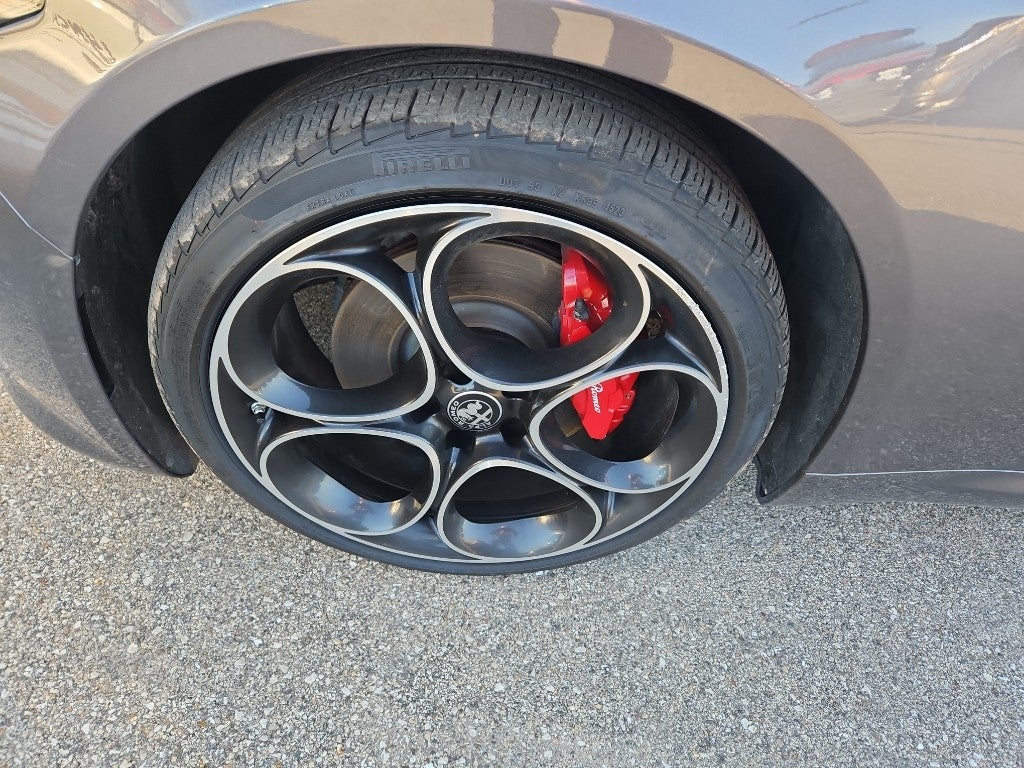 2024 Alfa Romeo Giulia Veloce