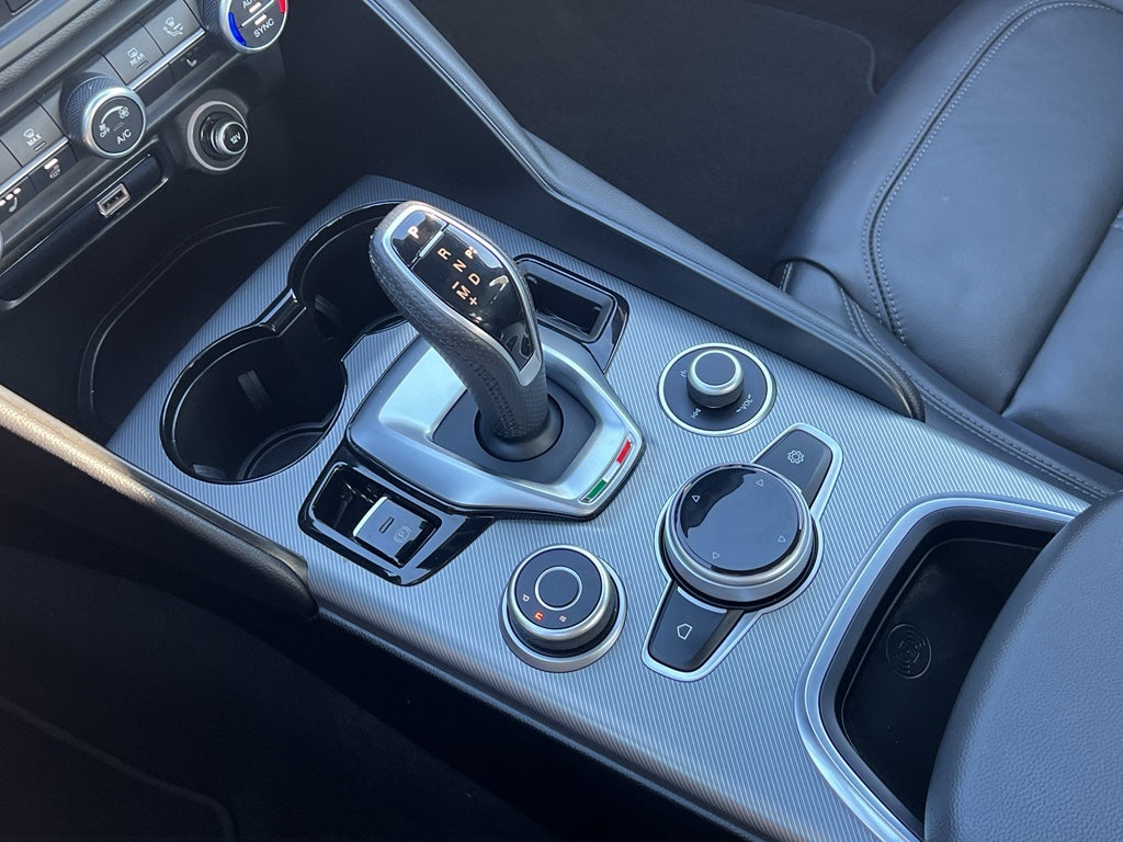 2024 Alfa Romeo Giulia Ti