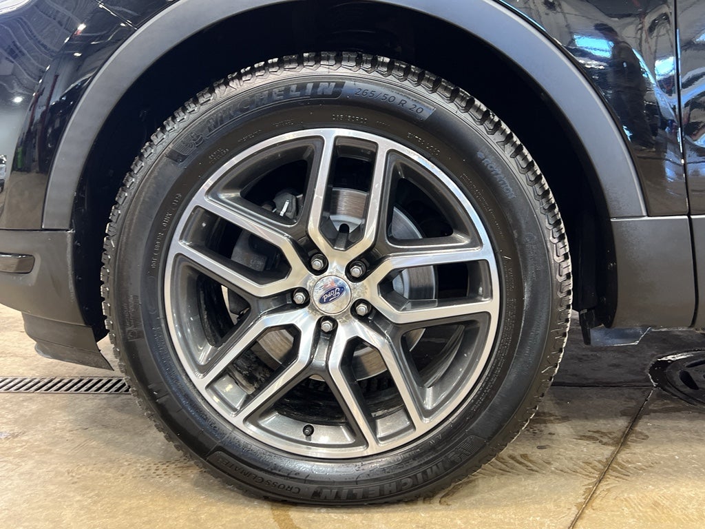 2018 Ford Explorer Sport