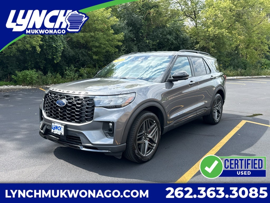 2025 Ford Explorer ST-Line