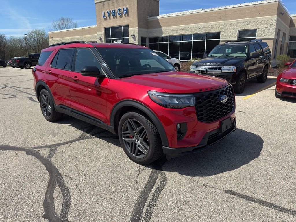 2025 Ford Explorer ST