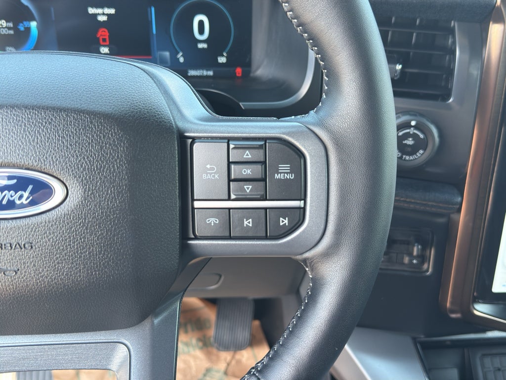 2023 Ford F-150 Lightning LARIAT
