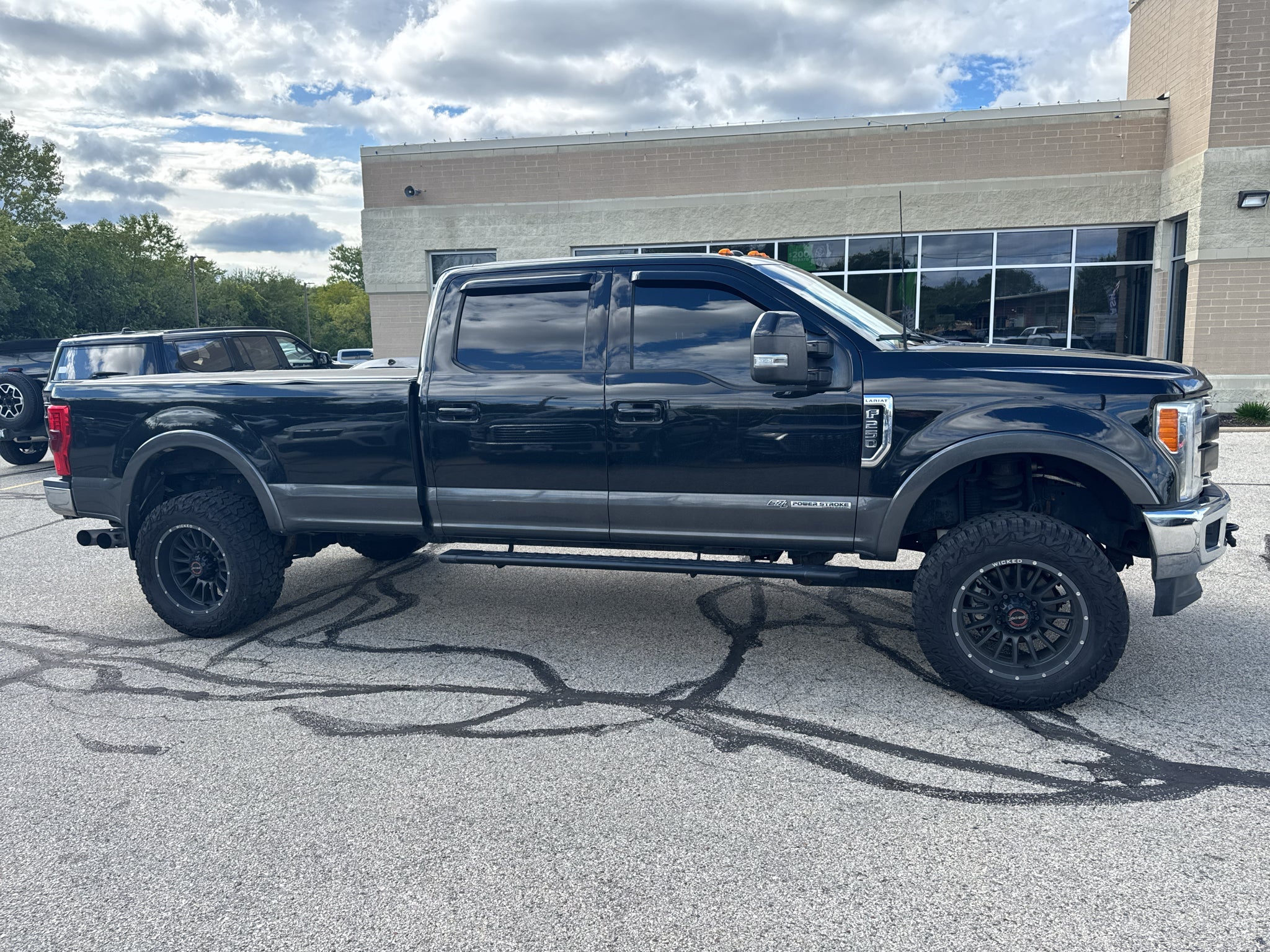 2017 Ford Super Duty F-250 Pickup Lariat