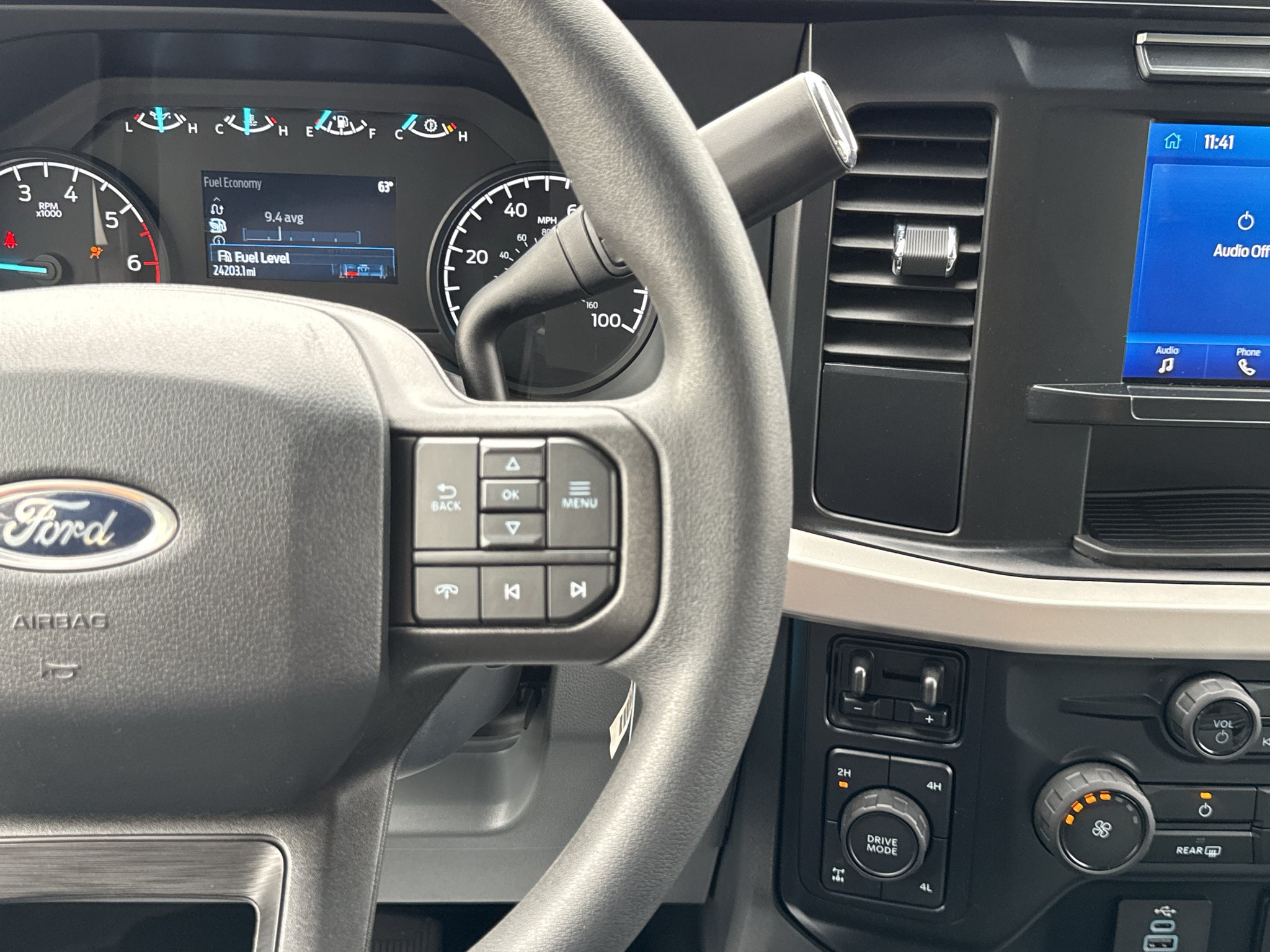 2024 Ford Super Duty F-250 Pickup LARIAT