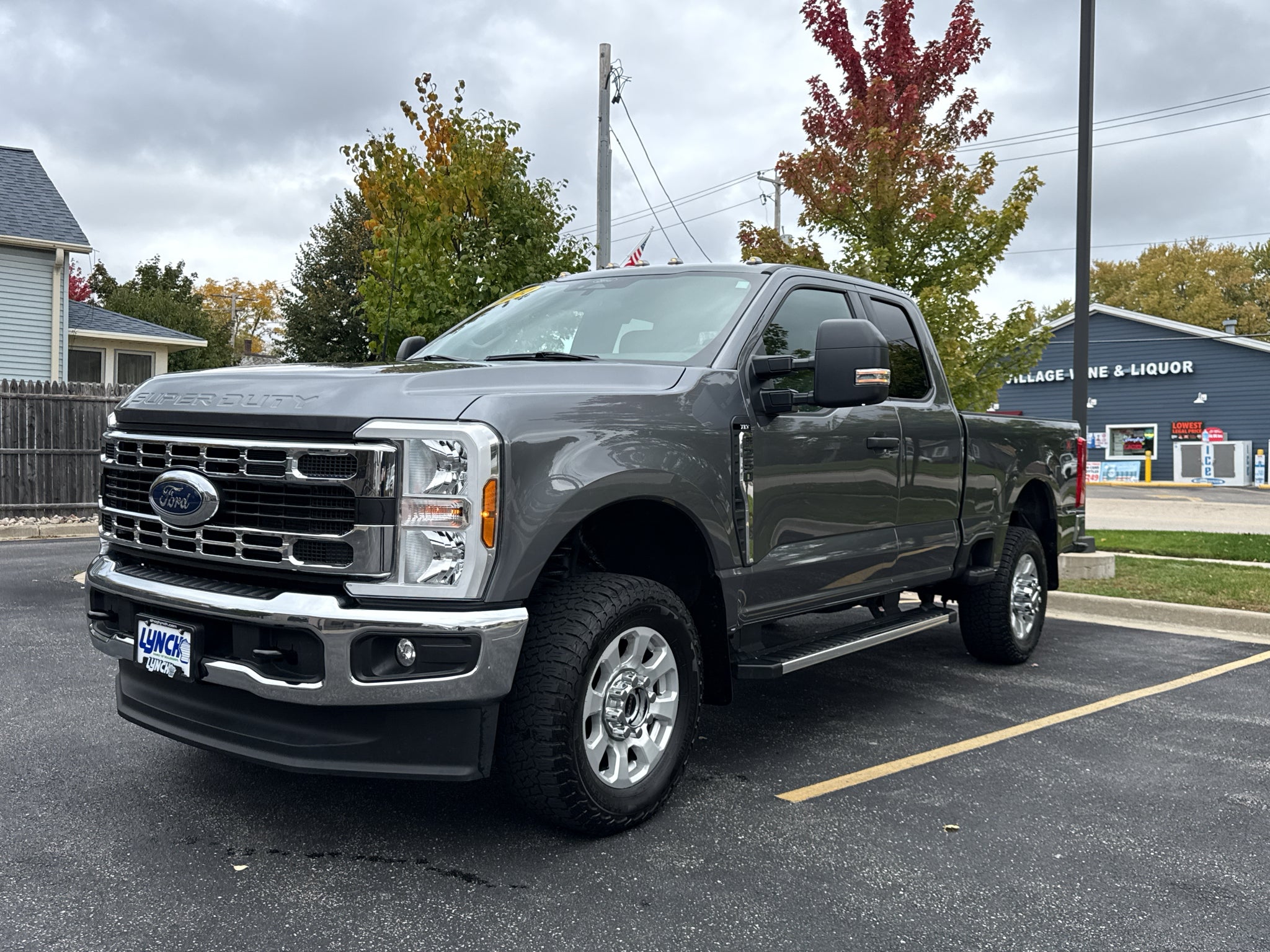2024 Ford Super Duty F-250 Pickup LARIAT