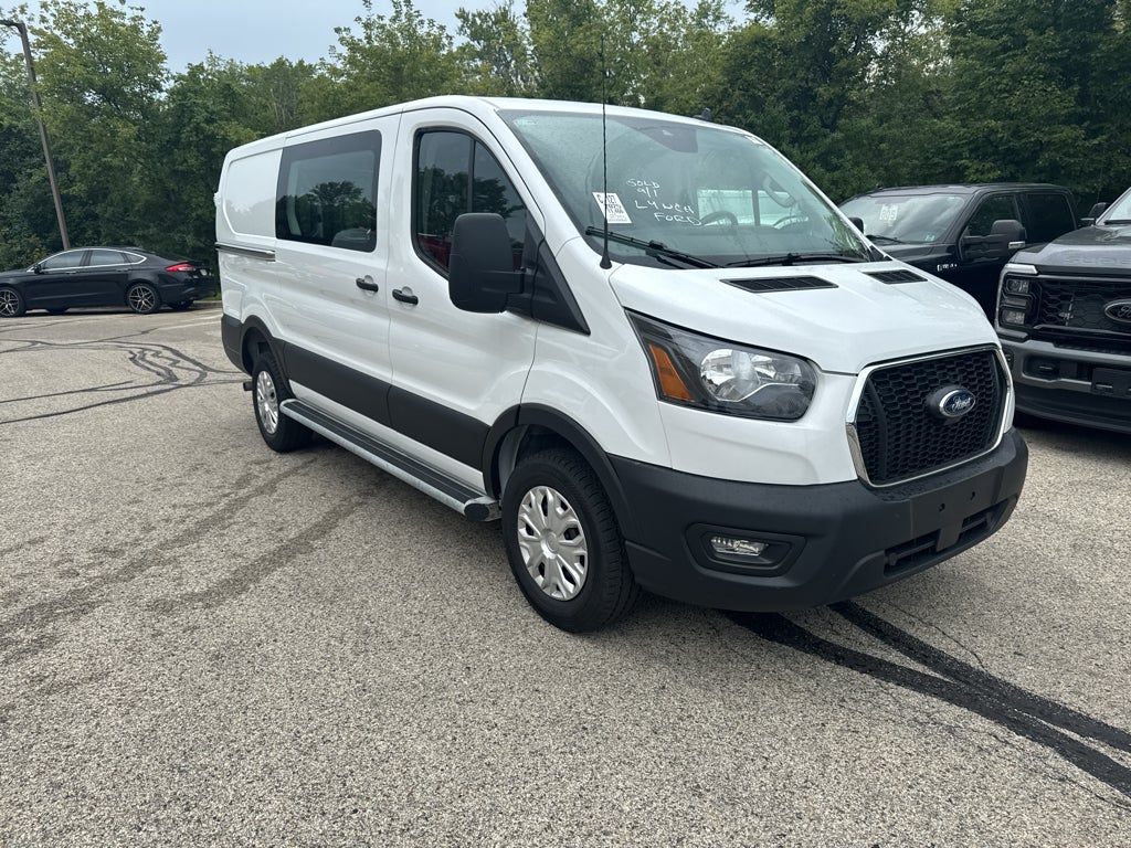 2025 Ford Transit Cargo Van T-250 130" Low Rf 9070 GVWR RWD