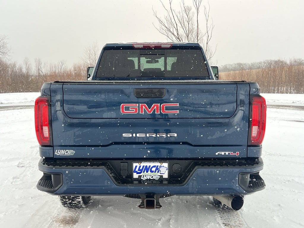 2022 GMC Sierra AT4