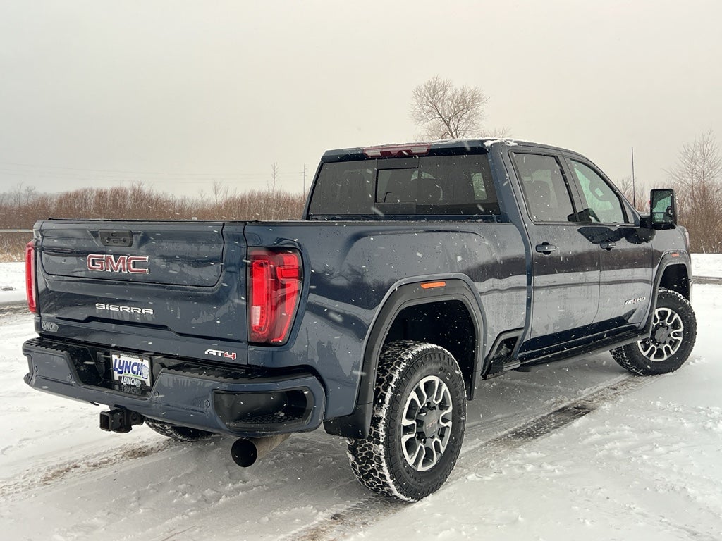 2022 GMC Sierra AT4