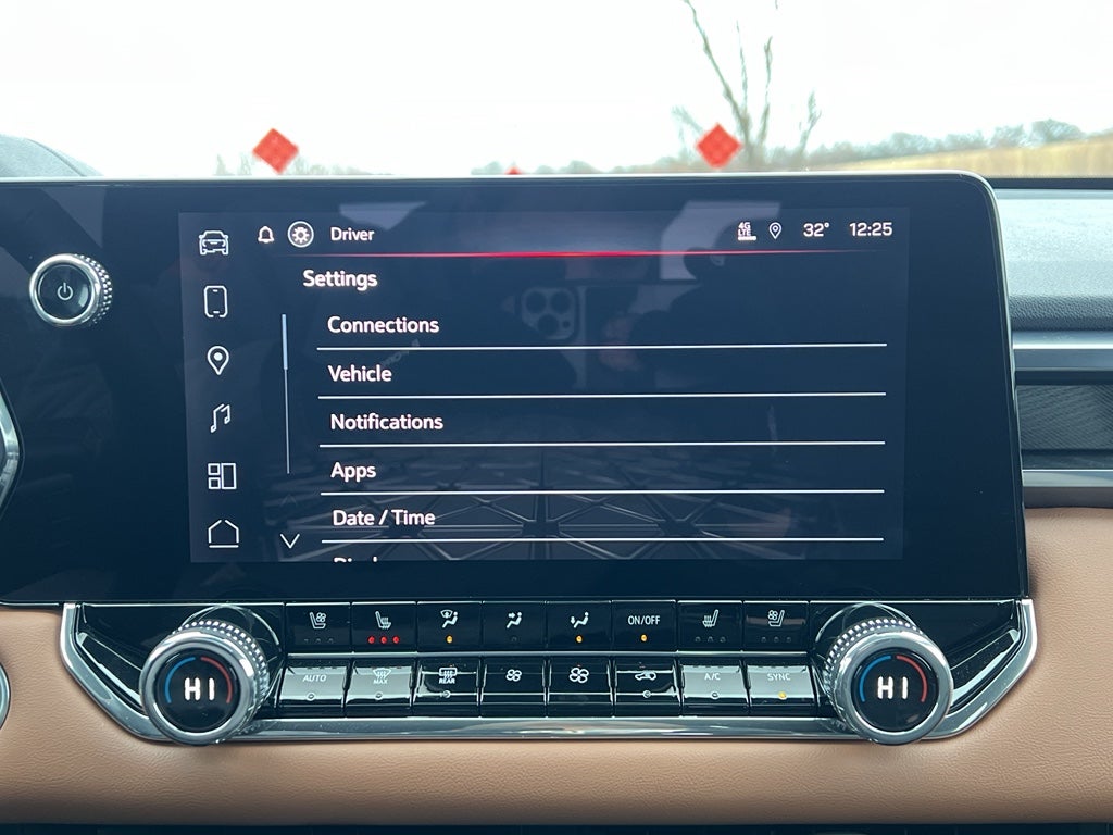 2025 GMC Canyon 4WD AT4