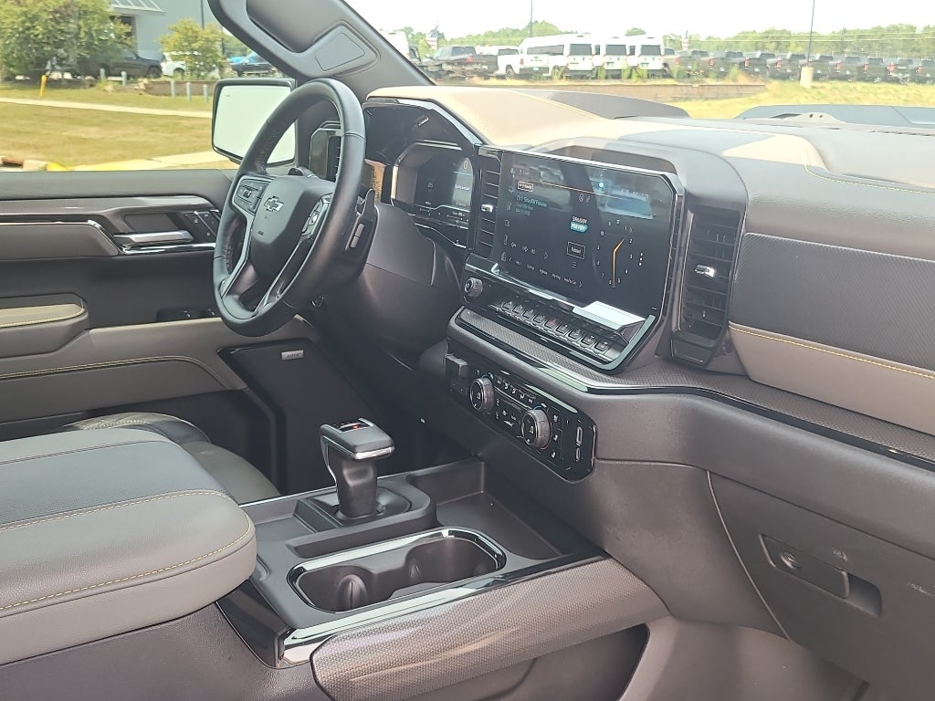 2024 Chevrolet Silverado 1500 ZR2