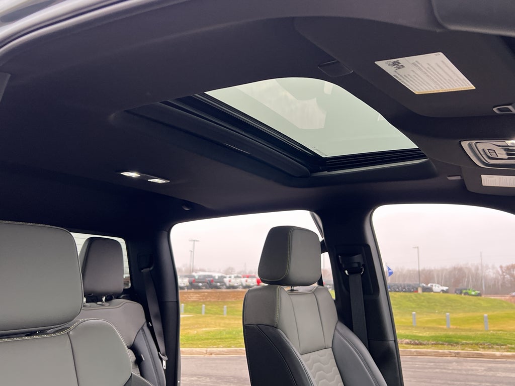 2025 Chevrolet Silverado 1500 ZR2