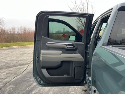 2025 Chevrolet Silverado 1500 ZR2