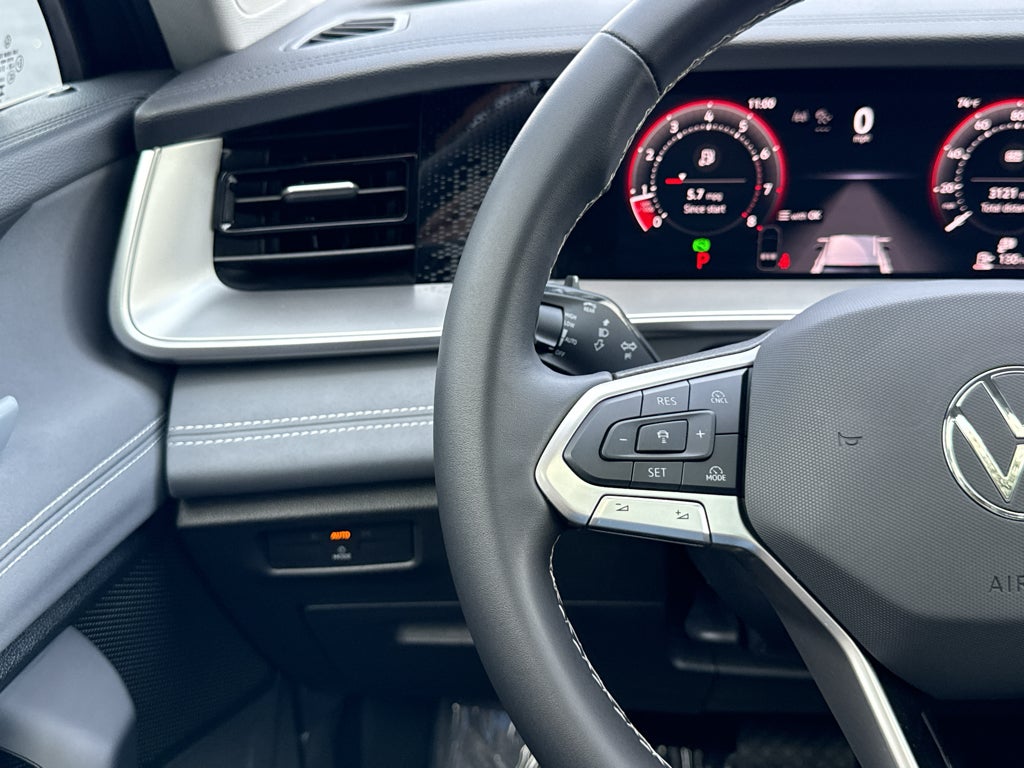 2025 Volkswagen Tiguan SE