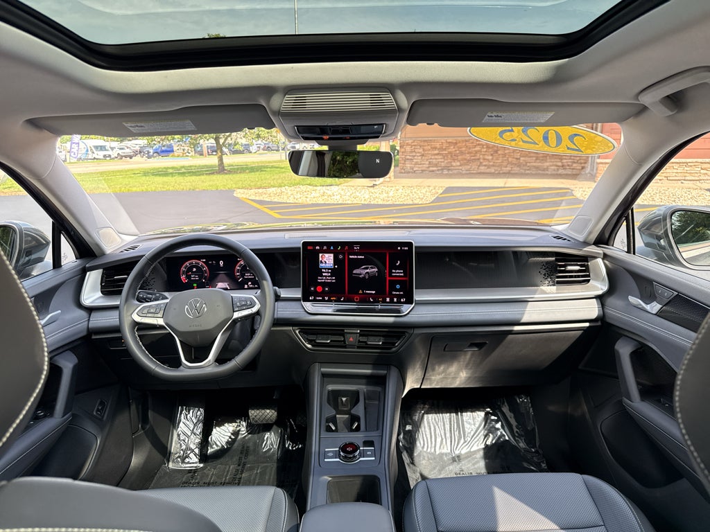 2025 Volkswagen Tiguan SE