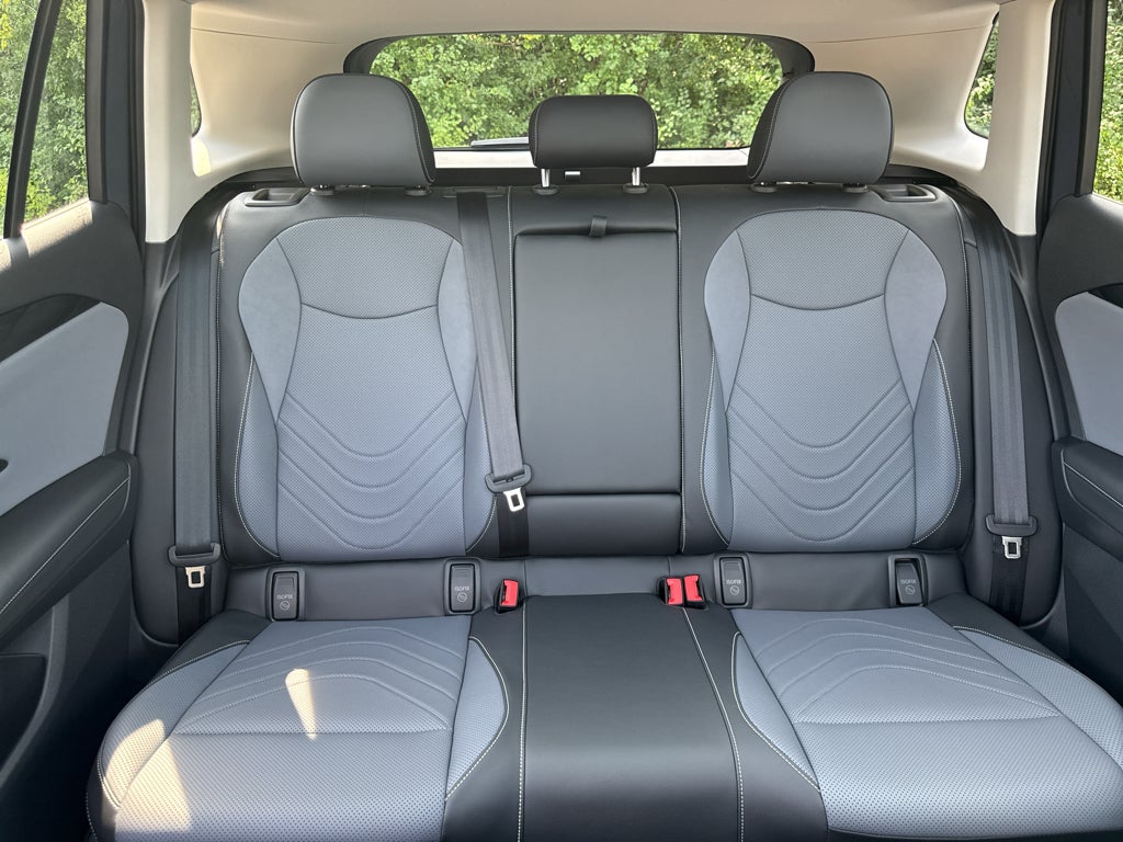 2025 Volkswagen Tiguan SE
