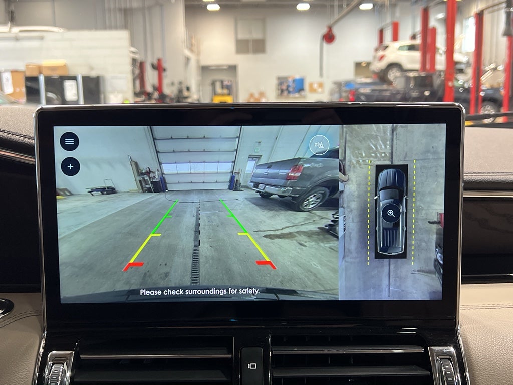 2023 Lincoln Navigator L Reserve