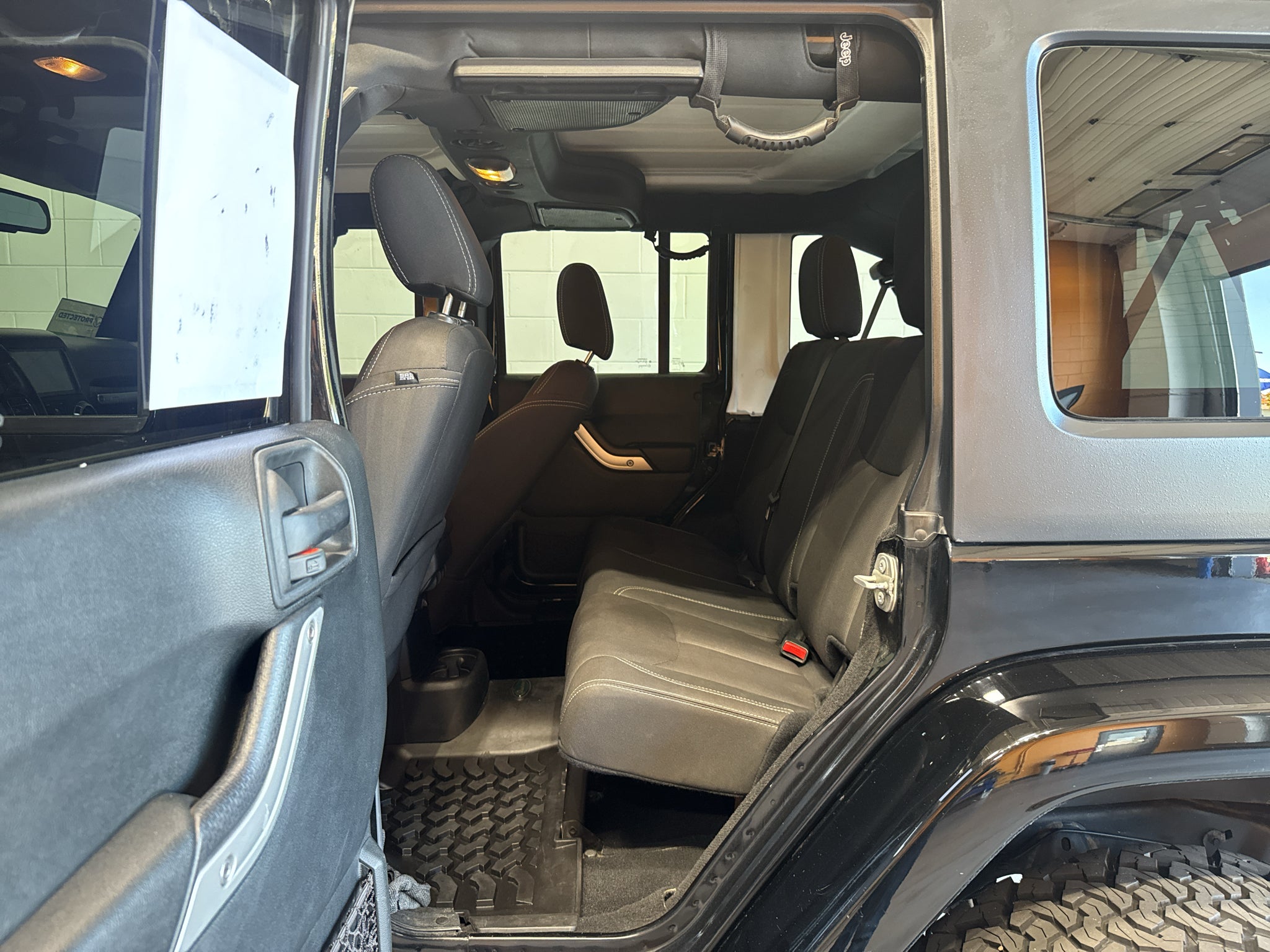2018 Jeep Wrangler JK Unlimited Sahara
