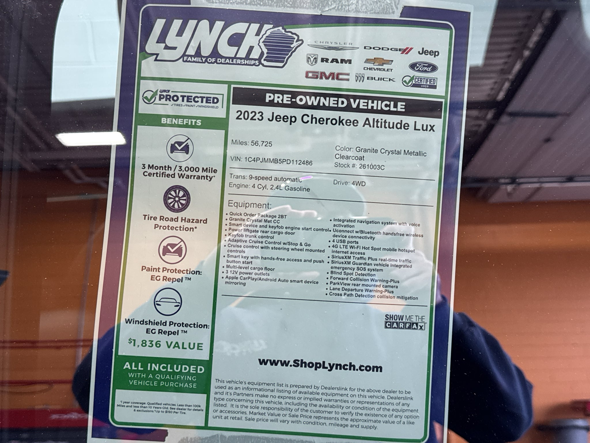 2023 Jeep Cherokee Altitude Lux