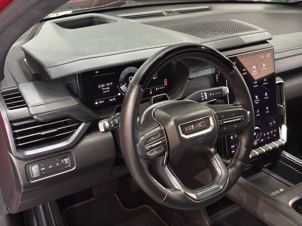 2024 GMC Acadia AT4