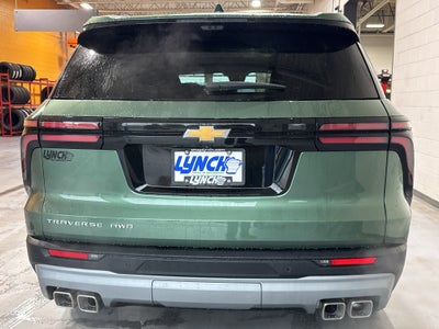 2027 Chevrolet Traverse LT