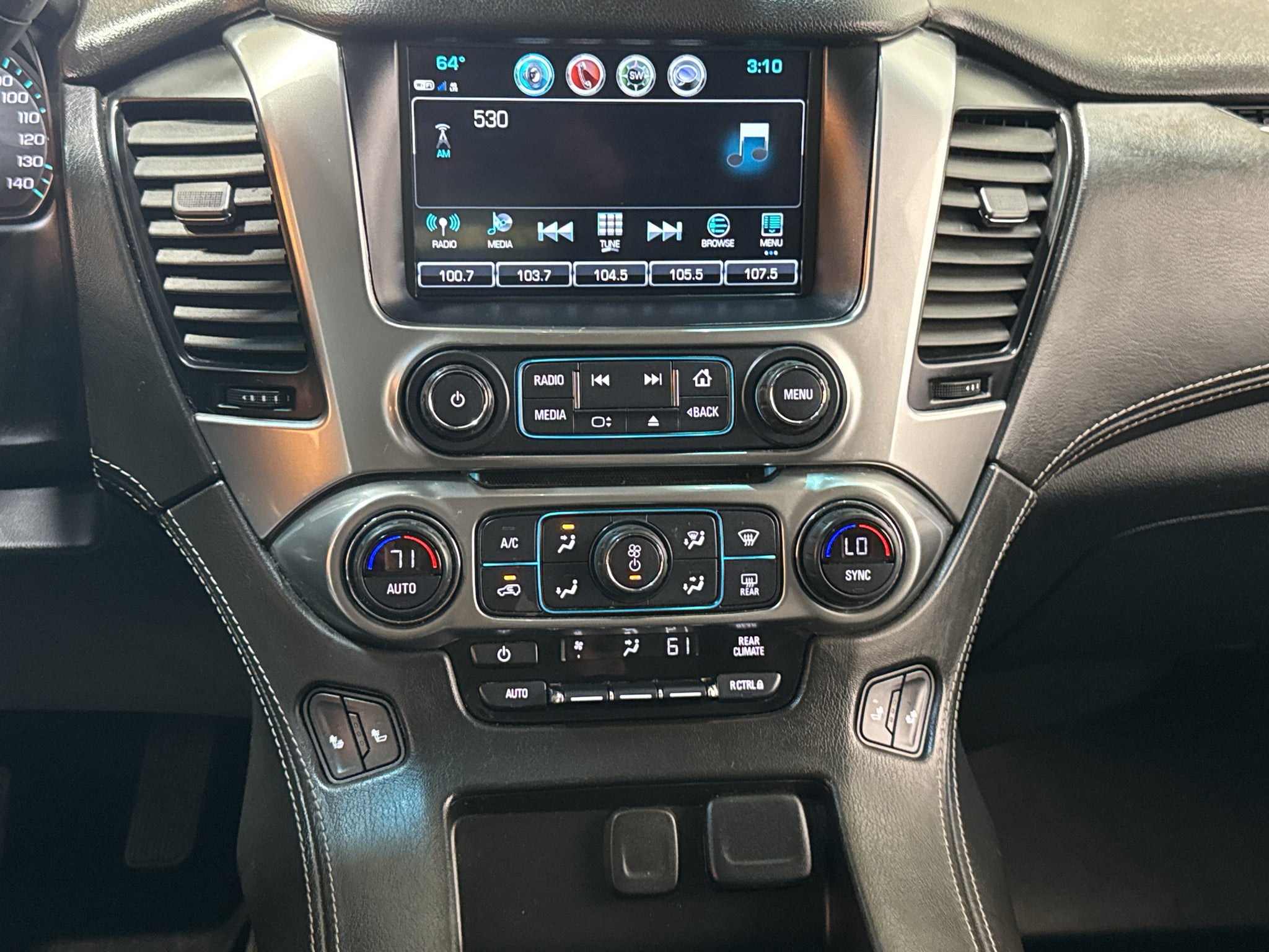 2020 Chevrolet Suburban LT
