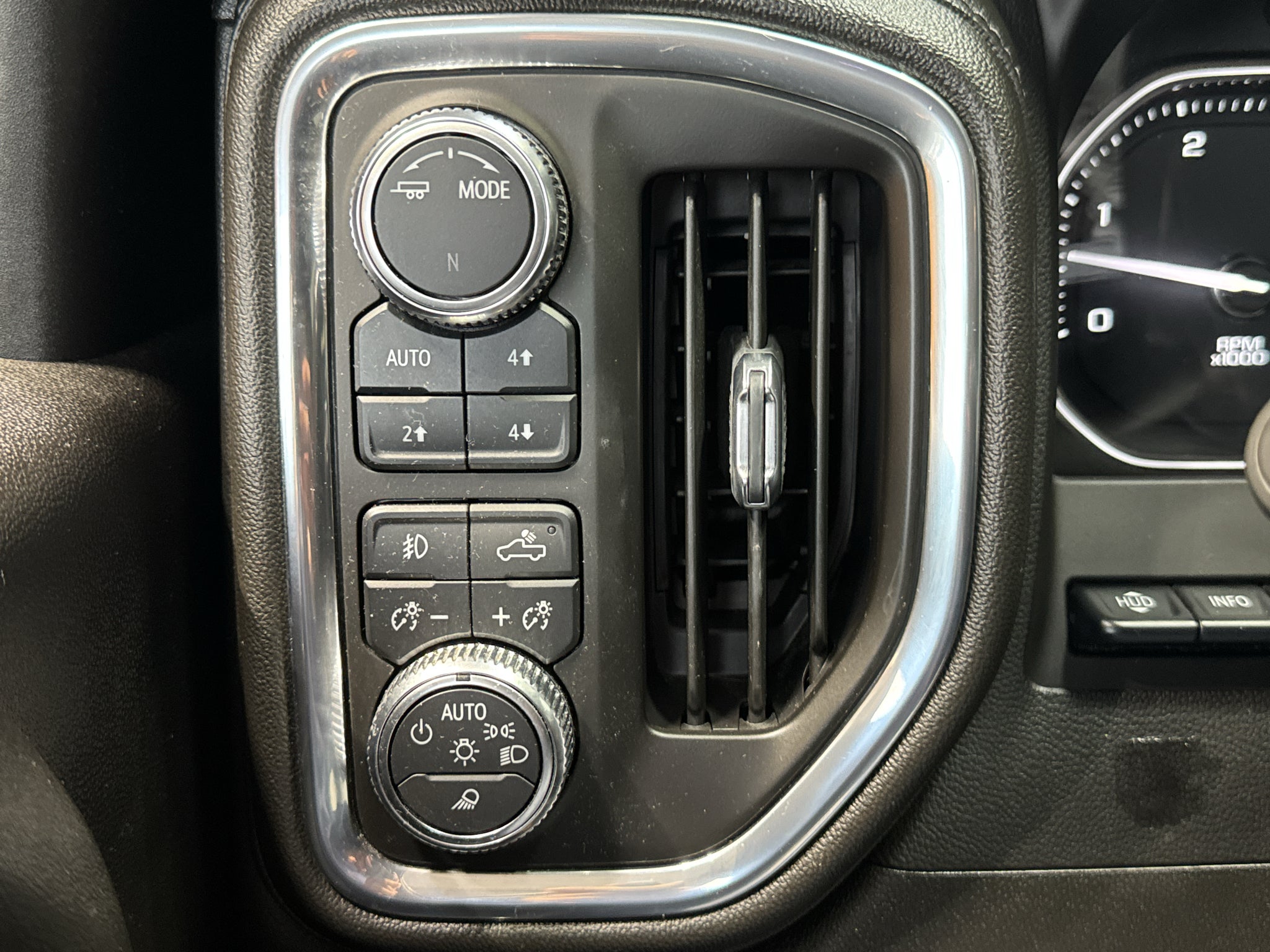 2023 GMC Sierra 3500 HD Denali