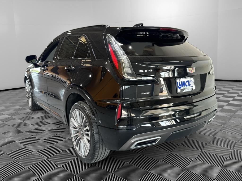 2024 Cadillac XT4 Sport