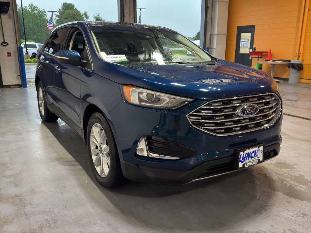 2020 Ford Edge Titanium