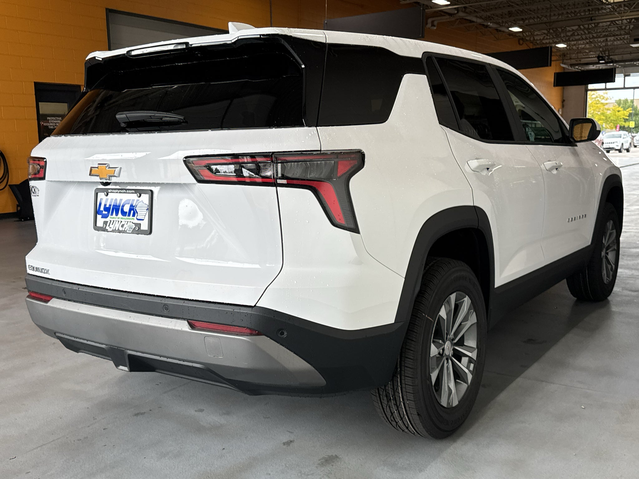 2027 Chevrolet Equinox LT